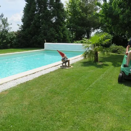 Chez Pierre Et Caroline 3*